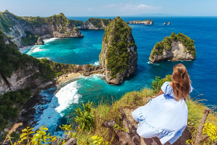 Thousand Islands viewpoint Raja Lima, East Nusa Penida